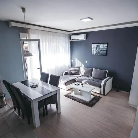 King Exclusive Apartment Nis